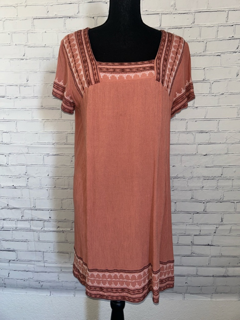 Knox Rose rust textured dress. Fits med/ large